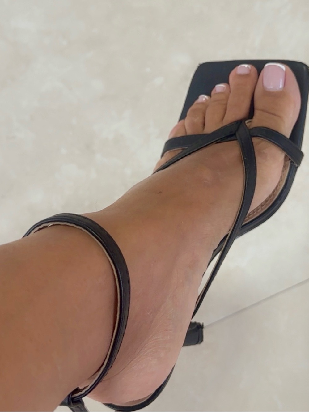 SHEIN Black Strappy Square-Toe Ankle-Heel Sandals